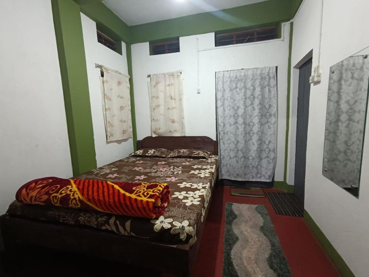 The Bethel Guest House Черапунджи Екстериор снимка