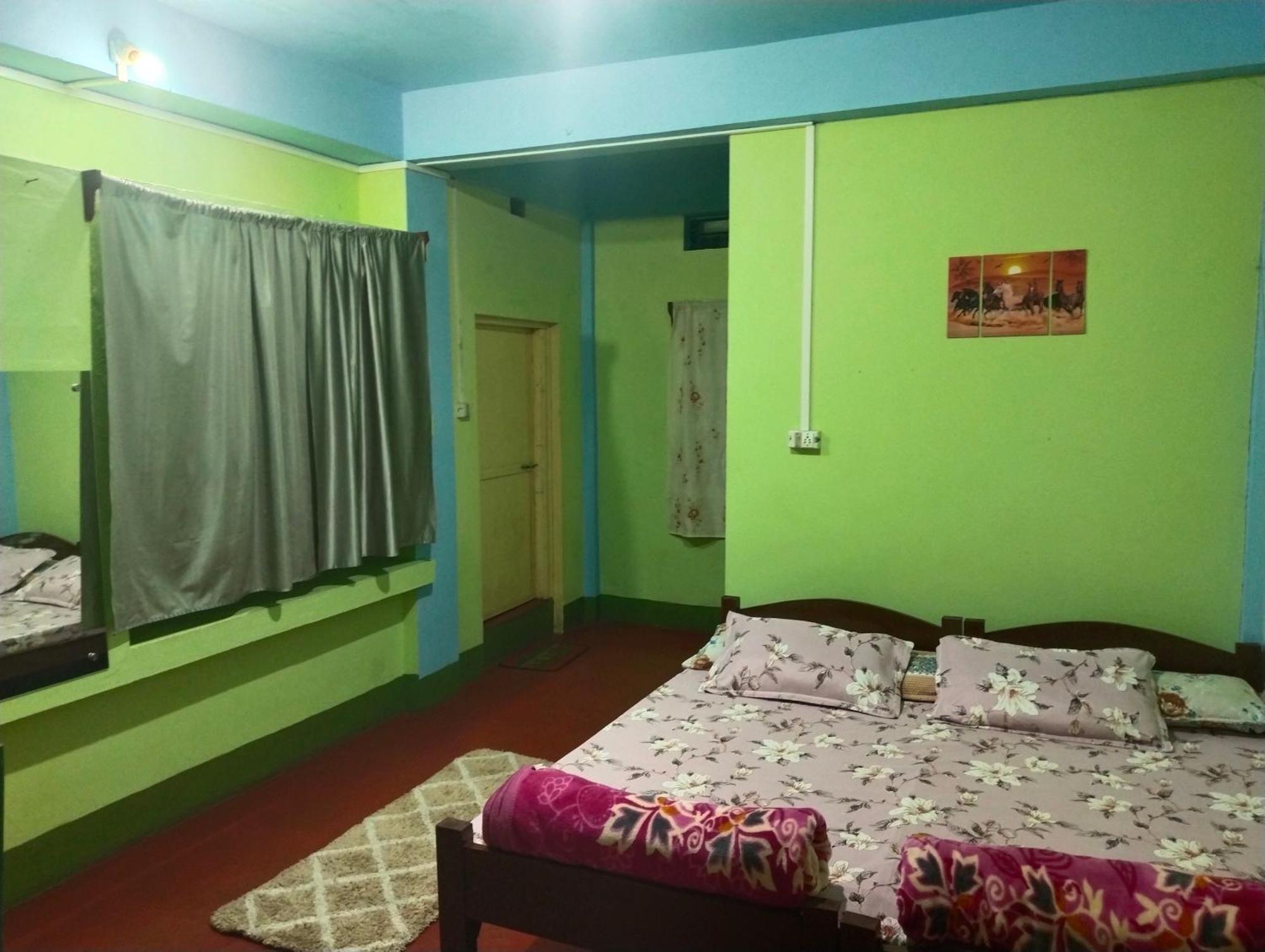 The Bethel Guest House Черапунджи Екстериор снимка