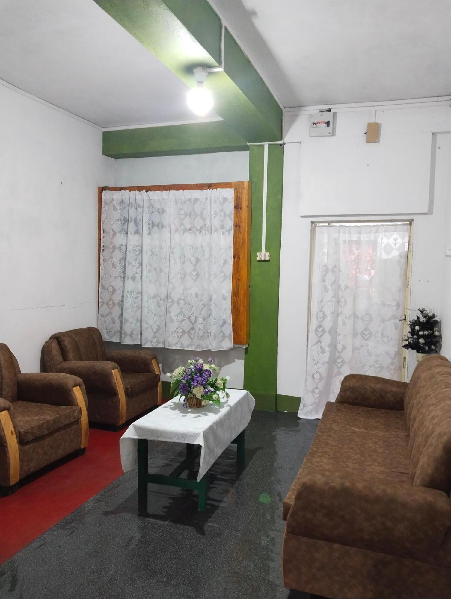 The Bethel Guest House Черапунджи Екстериор снимка